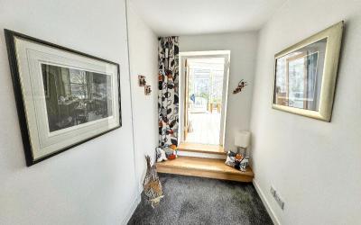 Gallery 02